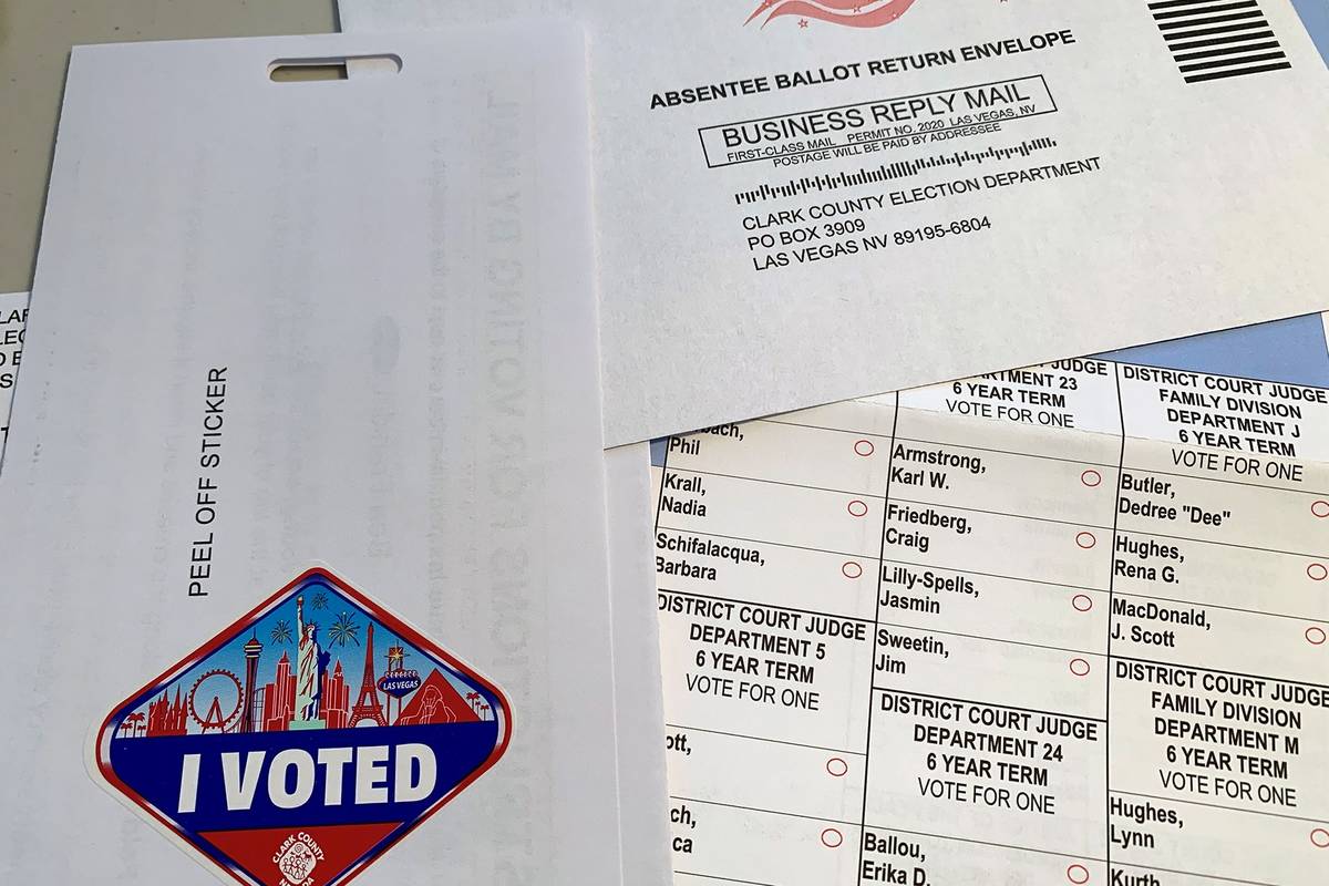 Una boleta por correo para la elección primaria. (Hali Bernstein Saylor/Boulder City Review)