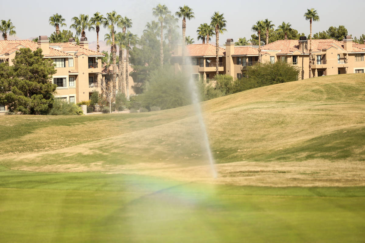 Legacy Golf Club en Henderson (Las Vegas Review-Journal).
